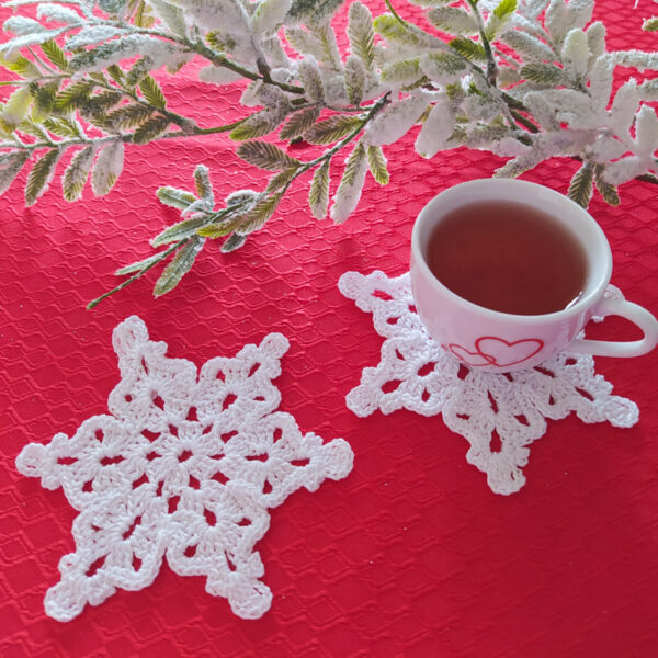 Flakes (x2) - Handmade Crochet Coasters/Decorations - New Christmas Collection - Image 2